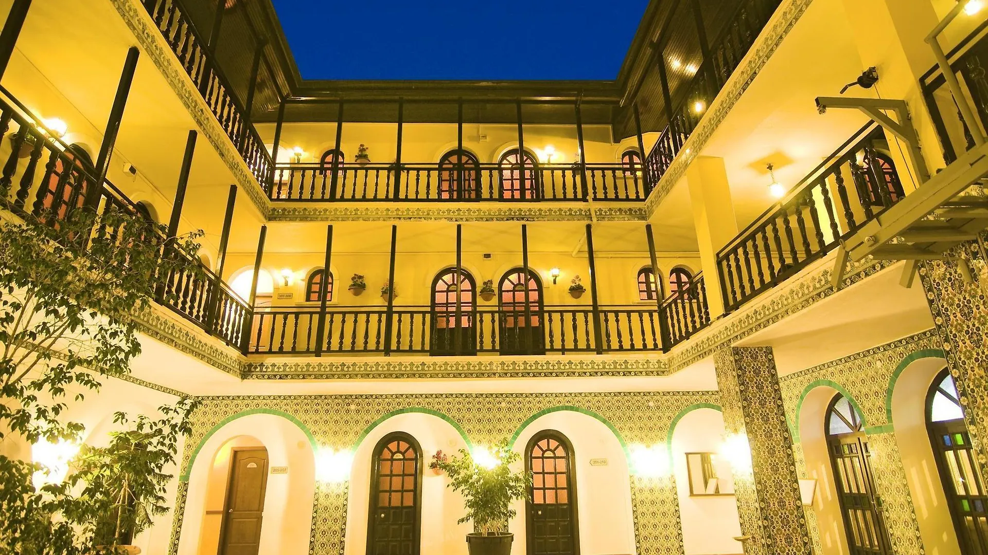 Altinsaray Hotel Kusadası