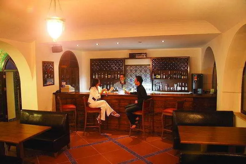 Altinsaray Hotel Kusadası 3*,